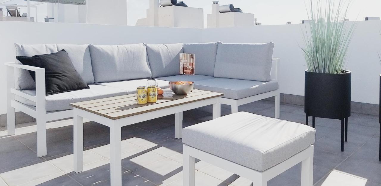 Modern Townhouse In Torrevieja, Costa Blanca Apartamento Exterior foto